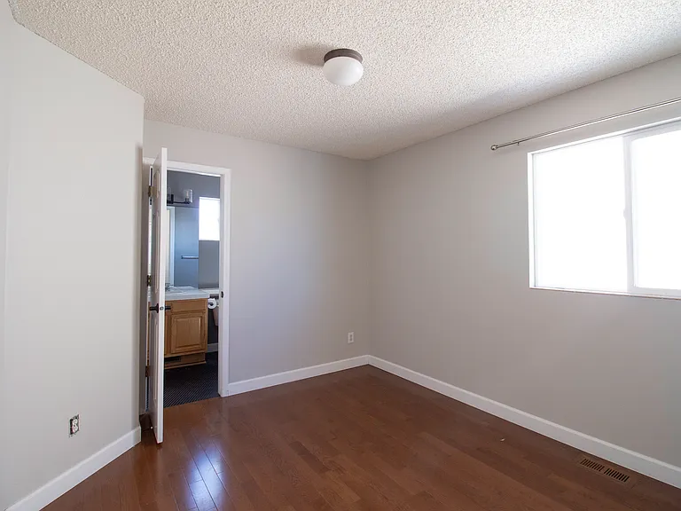 9360 Wolf Pack Ter — Photo 19