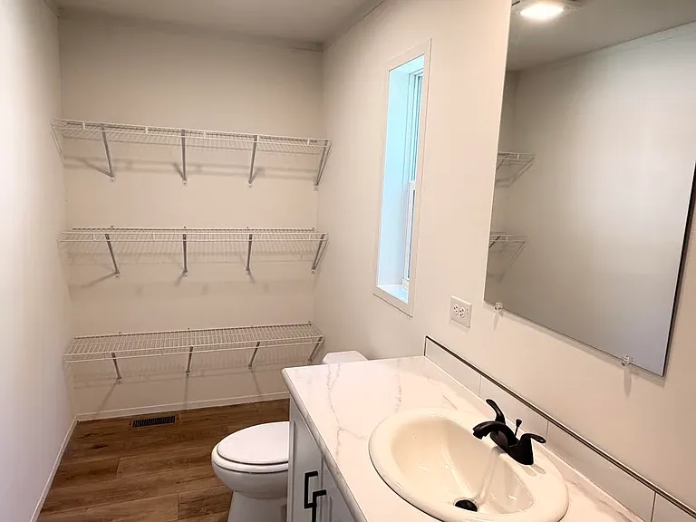 32 Manor Dr — Photo 12