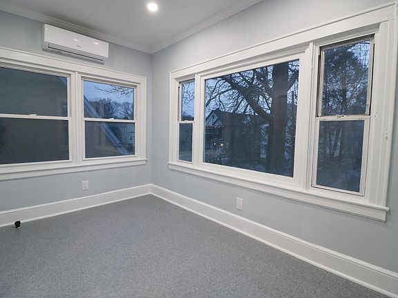 1st bedroom
