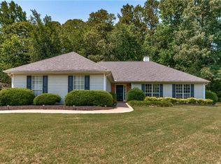 5315 Harris Creek Dr, Cumming, GA 30040