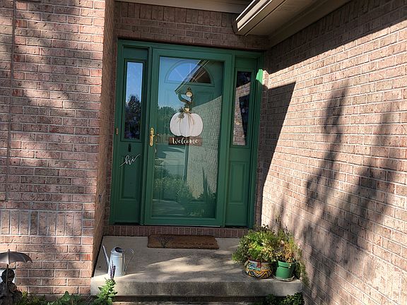 2nd image of 5302 Culver Ln