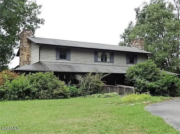 110 York Ln, Crossville, TN 38555