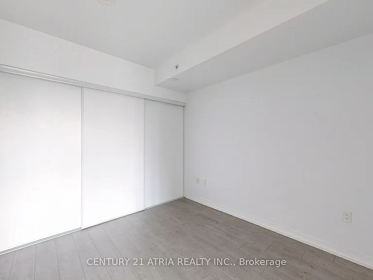 251 Jarvis St #509 — Photo 9
