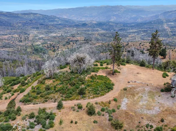 45149 Auberry Rd, Auberry, CA 93602