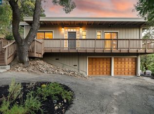 45 Bobolink Rd, Orinda, CA 94563