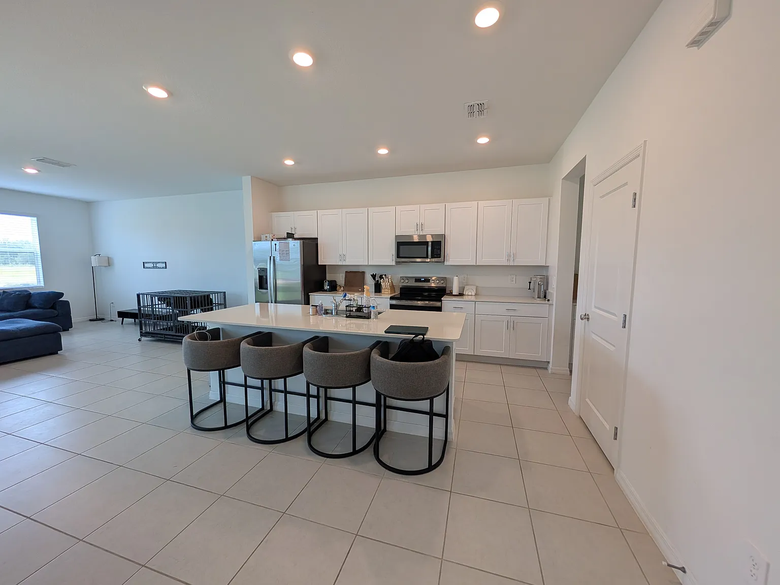 3 Bedroom Townhome in Zephyrhills — Photo 3