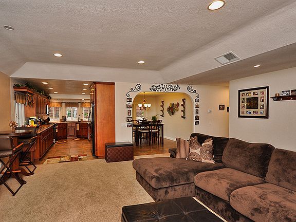 4th image of 1646 Quiet Hills Dr