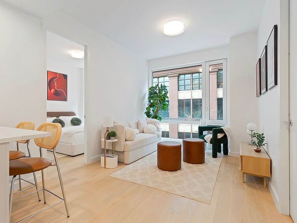 1st image of 127 Concord St #8C
