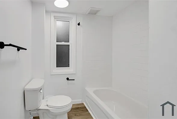343 Sheffield Ave #B — Photo 6