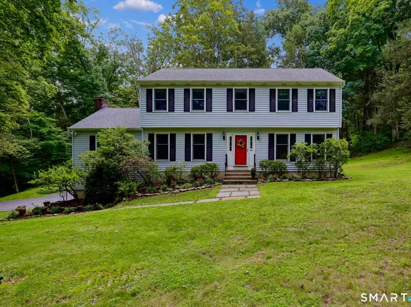 41 Colonial Ridge Drive, New Milford, CT 06755