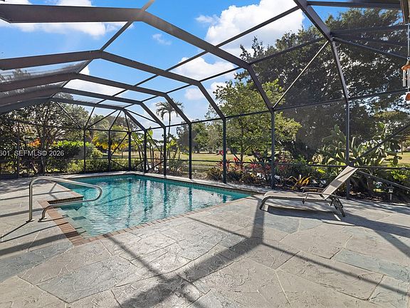 4th image of 10122 Canoe Brook Cir