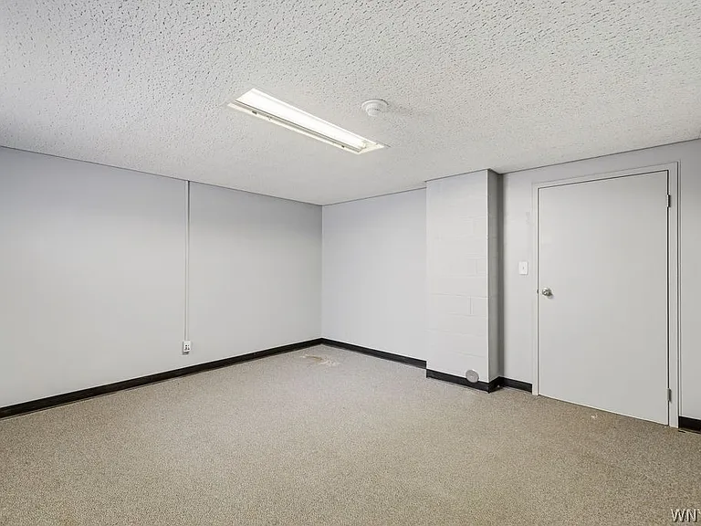 57 Saint Johns Parkside St — Photo 27