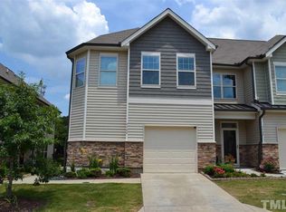 7722 Weathered Oak Way, Raleigh, NC 27616