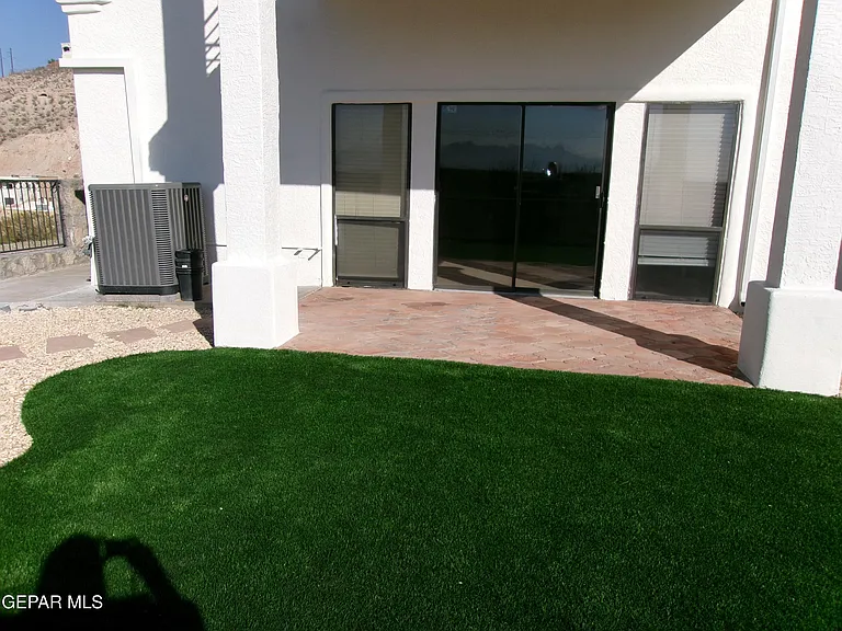 294 Vaquero Ln #B — Photo 28