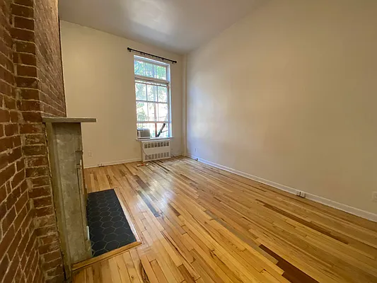 Rented by Corcoran | media 1