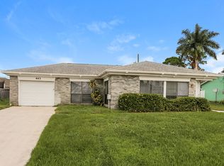 443 SW Lakehurst Dr, Port Saint Lucie, FL 34983