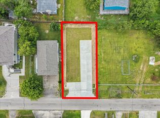1040 Star Dr, San Leon, TX 77539