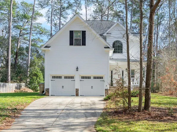 1403 Pineview Dr, Garner, NC 27529