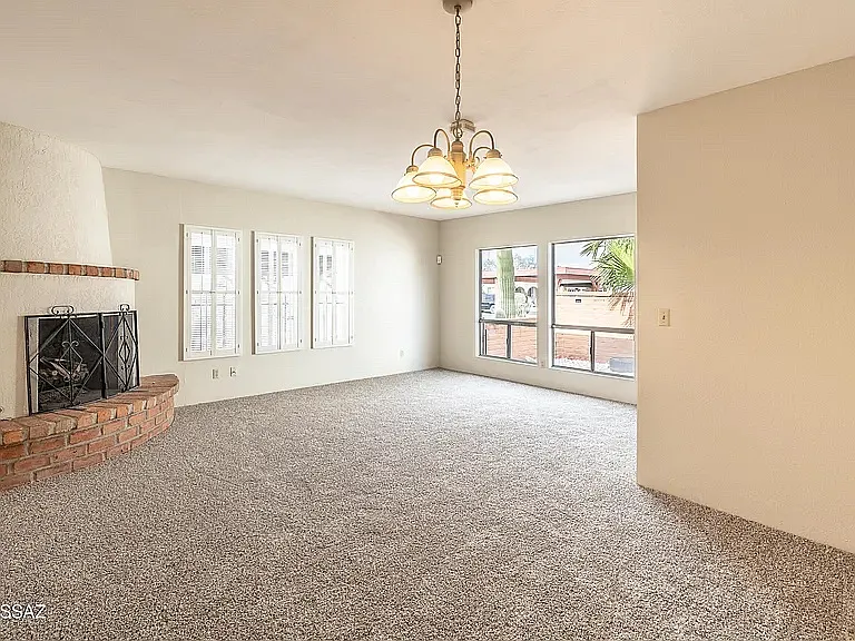 224 N Camino Del Vate — Photo 4