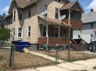 28-30 Cleveland St, Springfield, MA 01104