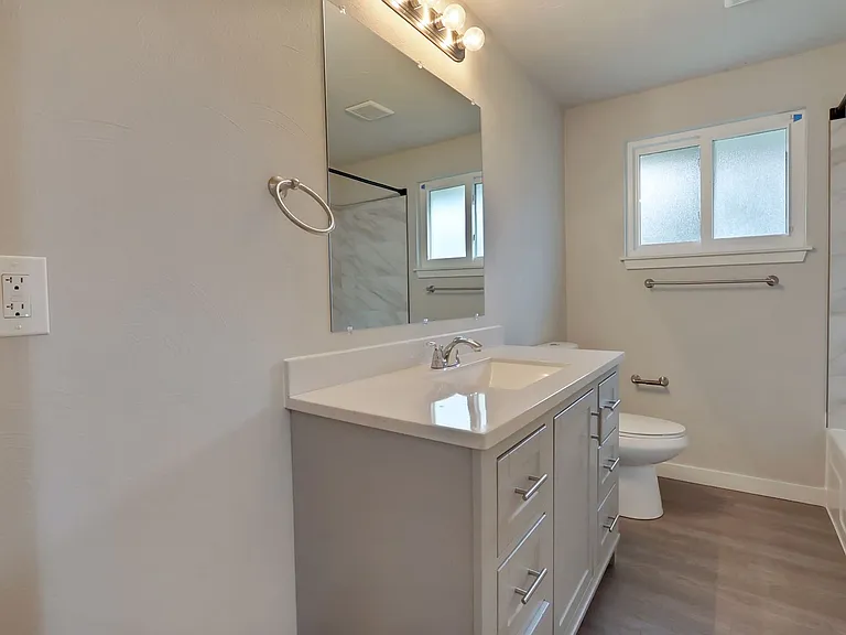 1625 Alder St SE — Photo 10