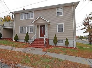 27 Elizabeth St, Rutherford, NJ 07070