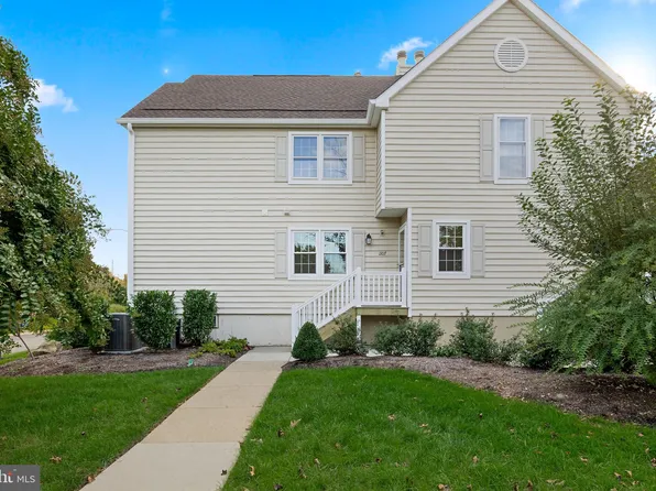 1107 Society Hl, Cherry Hill, NJ 08003