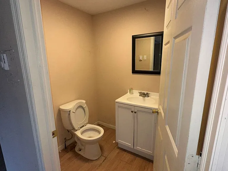 49A N Main St — Photo 21