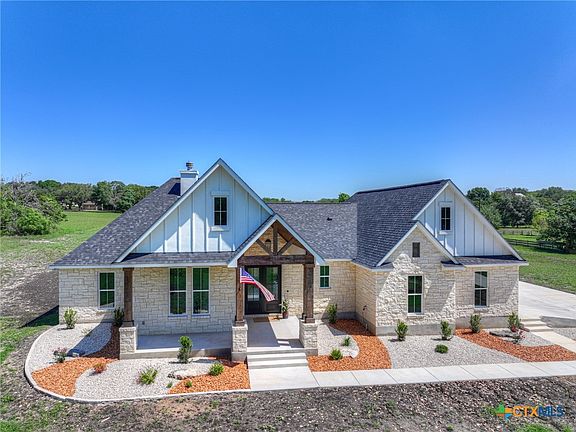 4th image of 110 Lake Village Rd