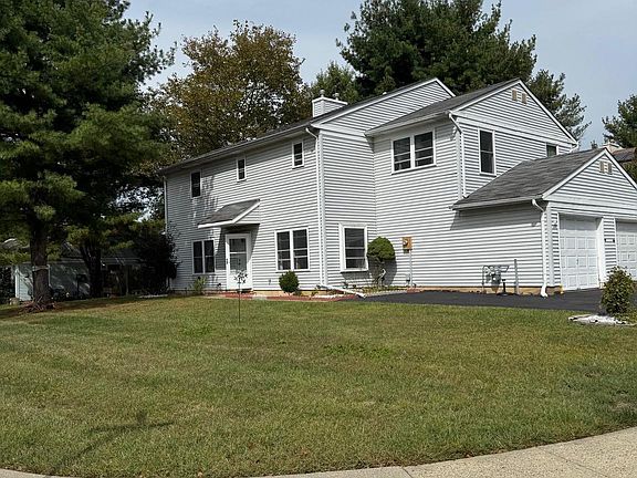 2nd image of 100 Wyndmoor Dr