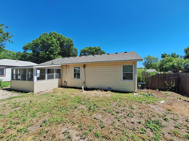 1731 S Green Acres Dr — Photo 16