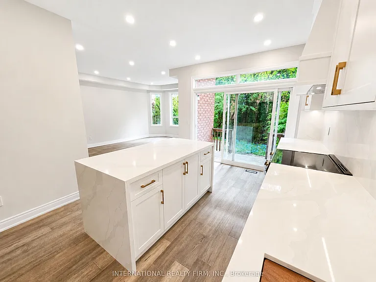 32 Bel Canto Cres — Photo 24