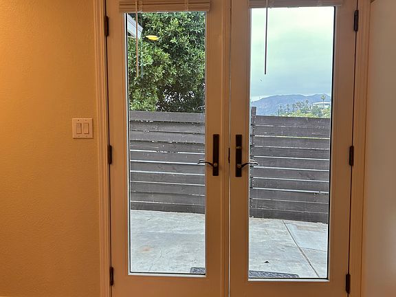 3rd image of 9304 Westhill Ln #1