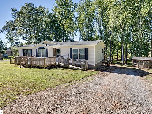 3rd image of 208 Black Rd
