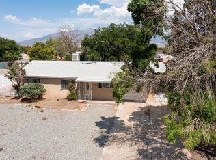 802 Gral Trevino Dr SE, Rio Rancho, NM 87124