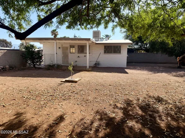 3744 E 27th Pl, Tucson, AZ 85713