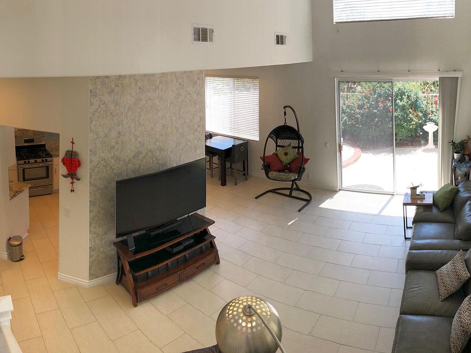 1st image of 83 Cape Victoria