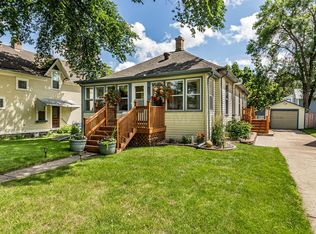 426 10th Ave S, Fargo, ND 58103