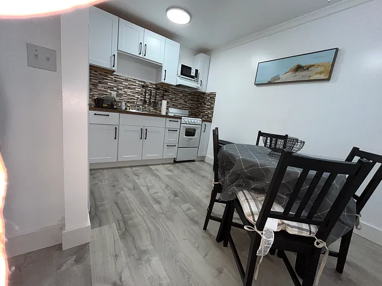 326 Wilson St #105 — Photo 9