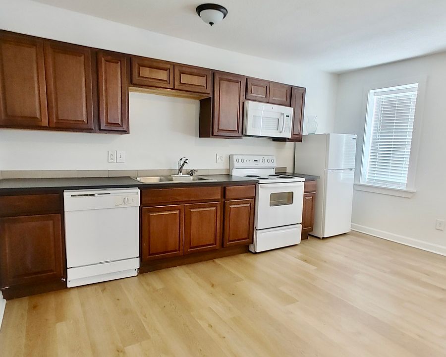 1st image of 3035 Harrison St APT 203