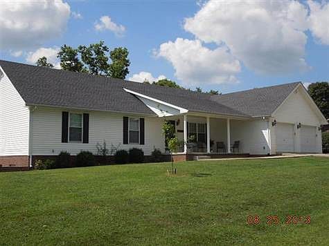2nd image of 124 Lakeview Dr