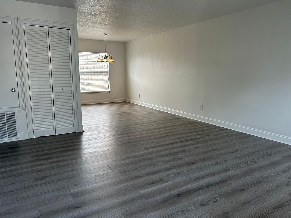 1st image of 2831 S Bumby Ave