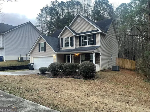 4176 Round Stone Dr, Snellville, GA 30039