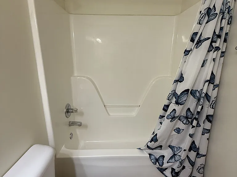 1252 Ballater Dr — Photo 17