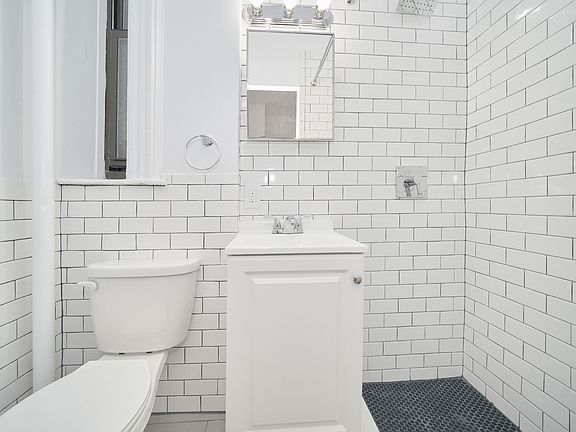 4th image of 319 E 83rd St APT 1B