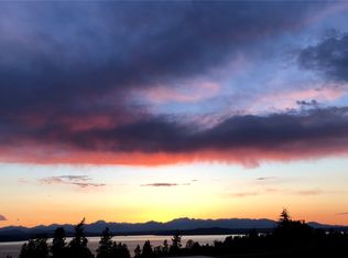 4201 SW Frontenac St, Seattle, WA 98136