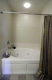 4th image of 3785 Thorngate Dr