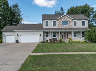 1764 Oshtemo Woods Ln, Kalamazoo, MI 49009