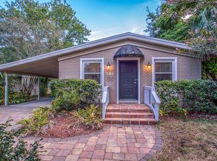 581 Margaret St, Neptune Beach, FL 32266