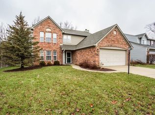 6291 Valleyview Dr, Fishers, IN 46038